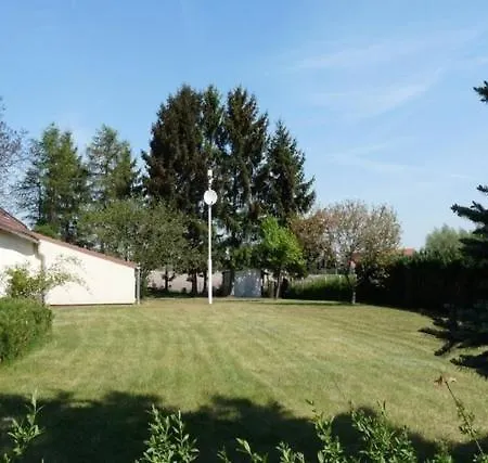 Im Gruenen Holiday home *